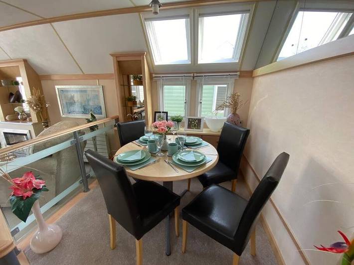 Boot für 4 Personen, mit Terrasse und Ausblick in Tschechien