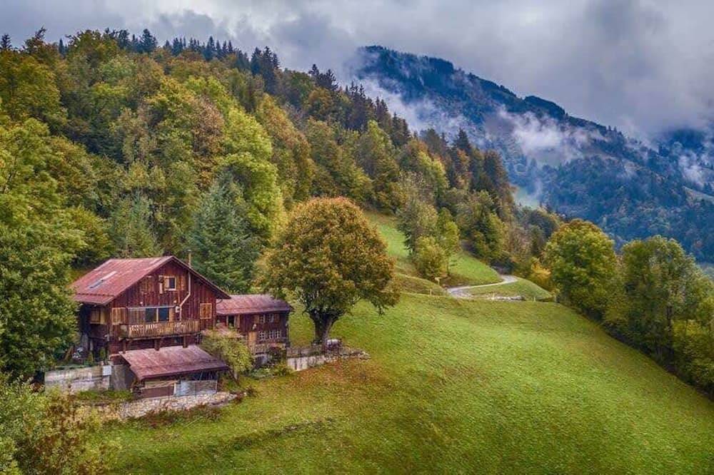 Heidi Chalet - Ideal für große Gruppen & Familien in Rossinière, Pays-d'Enhaut Region