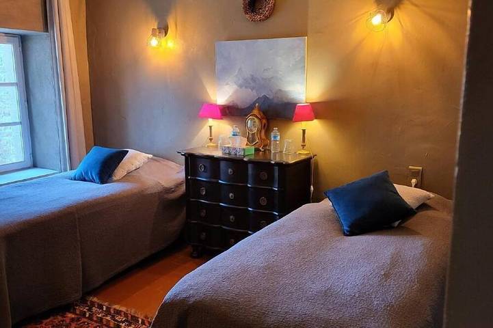 Gîte pour 5 personnes, avec piscine et terrasse à Saint-Julien-de-Civry - 3