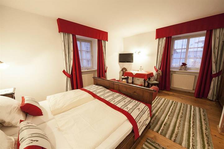 Hotel für 3 Personen, mit Garten - 1
