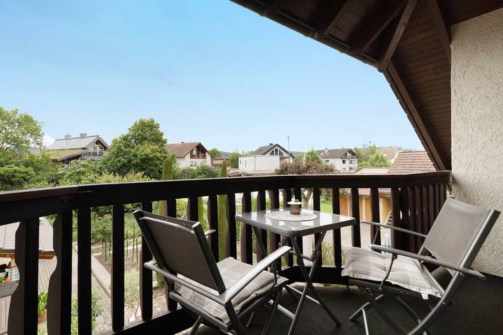 Ferienwohnung für 4 Personen, mit Balkon in Kaiserstuhl