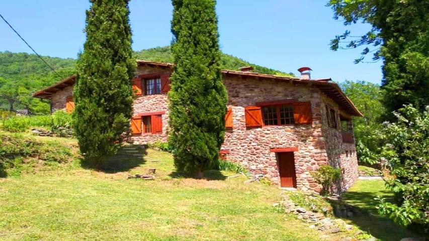 Casa rural para 12 personas, con Balcón y Terraza además de Jardín y Vistas en Camprodón