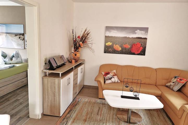 Ferienwohnung für 4 Personen, mit Terrasse und Garten in Hanshagen