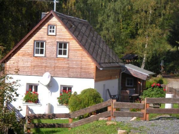 Ferienhaus mit Garten in Elbersreuth in Presseck, Oberes Maintal - Coburger Land