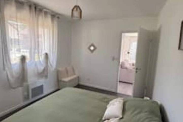 Location de vacances pour 6 personnes, avec jacuzzi et jardin dans Saint-Pierre-de-Curtille - 3