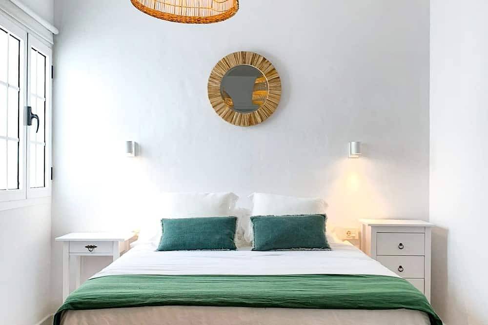 Ganze Wohnung, Charming Apartment And Solarium By The Sea in La Santa, Tinajo