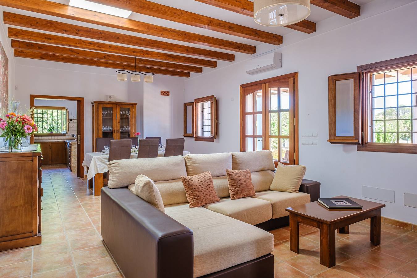Ibizaans landhuis met veranda, moestuin, zonneterras & wi-fi, foto 7