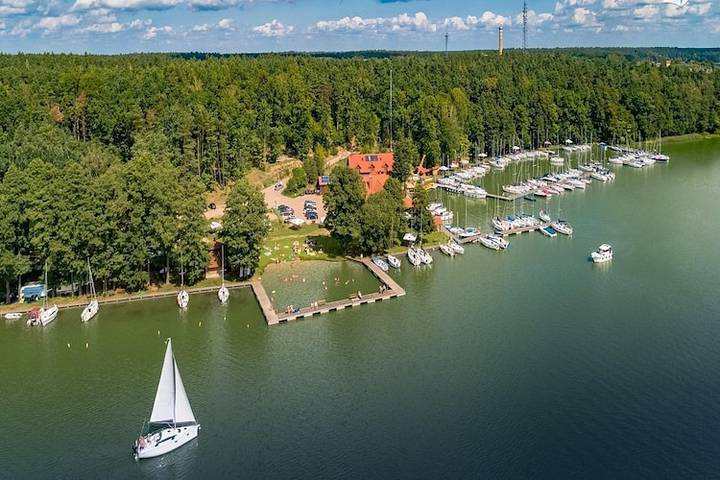 Ferienhaus für 12 Personen, mit Sauna und Balkon, kinderfreundlich in den Masuren