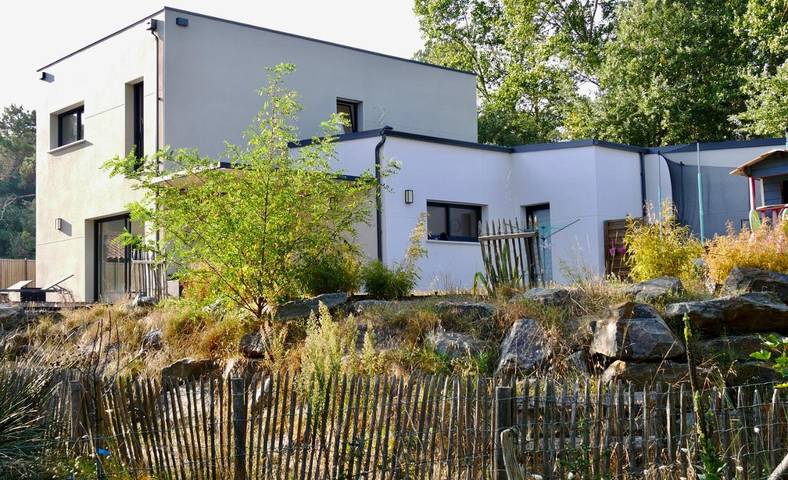 Villa pour 12 personnes, avec jardin ainsi que jacuzzi et piscine - 1