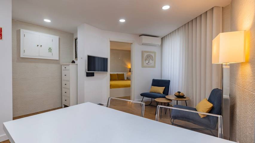 Appartement entier, Sítio do Castelo Beach in Cascais by LovelyStay in Cascais e Estoril, Costa de Lisboa