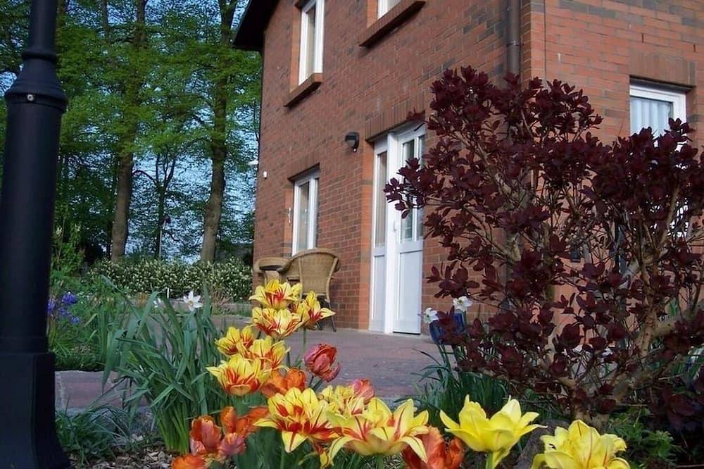 Ganze Wohnung, Ferienwohnung/App. für 3 Gäste mit 48m² in Dorf Mecklenburg in Dorf Mecklenburg, Nordwestmecklenburg (Wismar und Umgebung)