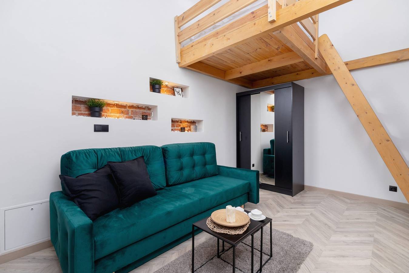 Cały apartament wypoczynkowy, Stylish Studio with a Mezzanine | In the Heart of Kazimierz in Kazimierz (Kraków), Kraków