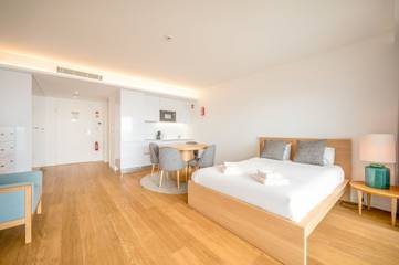 Apartamento De Férias para 2 Pessoas em Praia do Ouro, Sesimbra, Foto 3