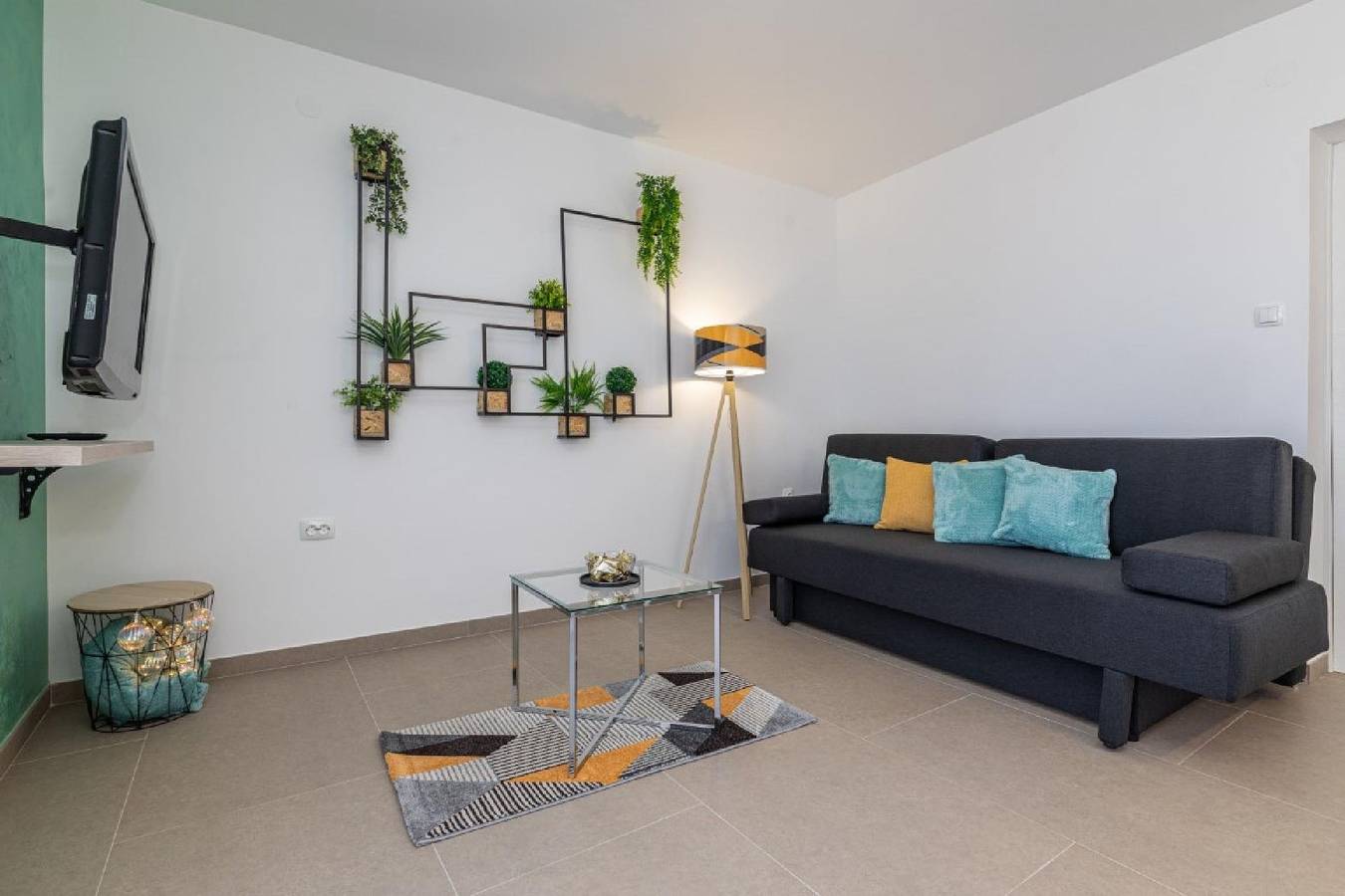 Apartamento vacacional entero, Apartamento de vacaciones para 7 personas con balcón in Silo, Krk (isla)