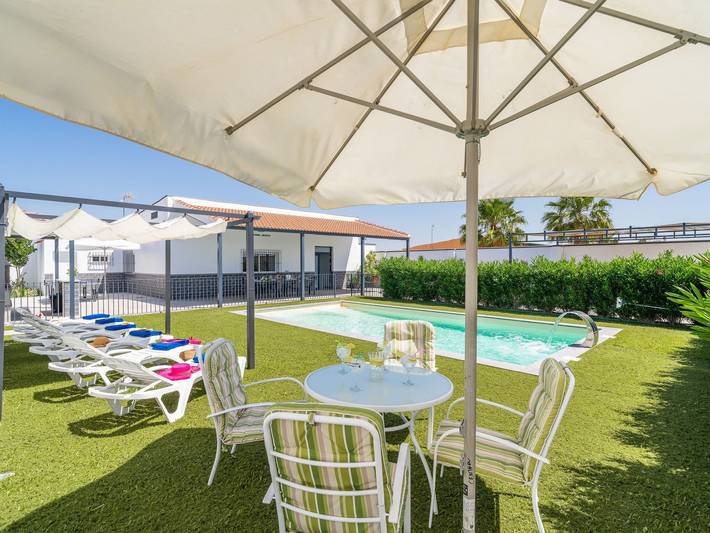 Casa rural para 6 personas, con piscina y jardín en Sierra Sur de Sevilla - 2