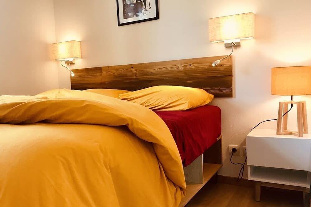 Ganze Wohnung, In Need Of Fresh Air, Nature And Calm? in Molines-en-Queyras, Queyras