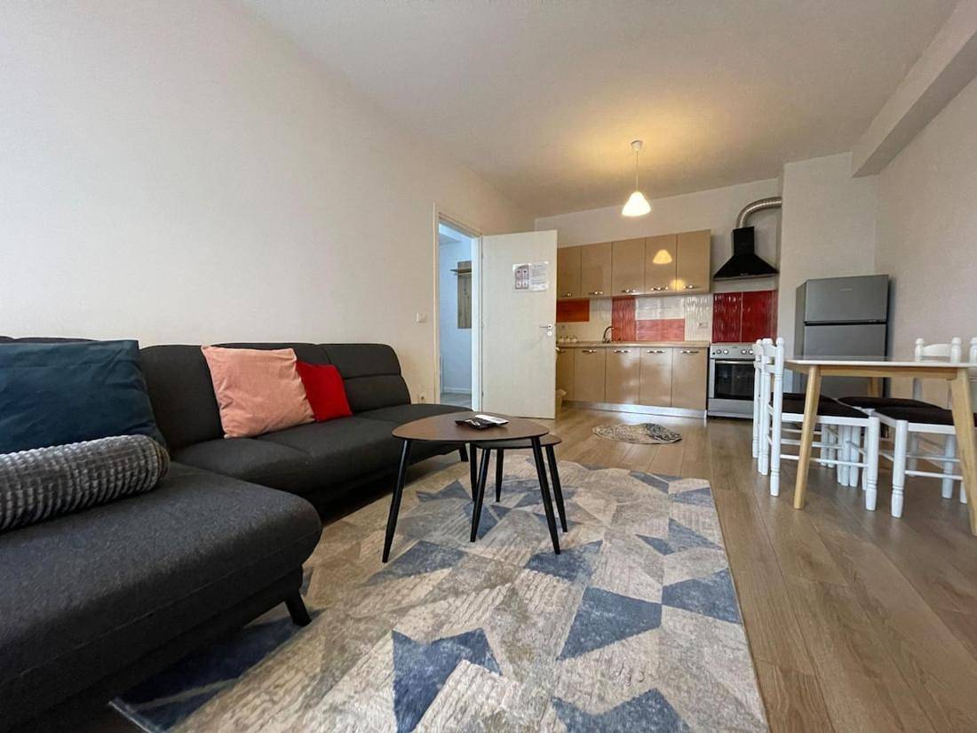 Ganze Wohnung, Bonbon 1 - Ruhig, zentral, 1 Schlafzimmer in Tiranë, Albanien