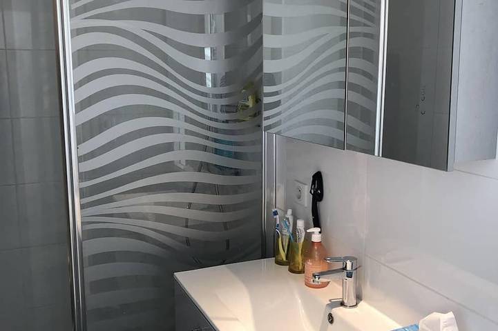 Gîte pour 4 personnes, avec terrasse dans Plage du Nau - 4