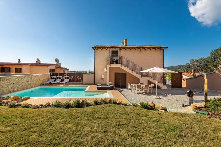 Ferienhaus für 11 Personen, mit Balkon und Garten in Chia - 3