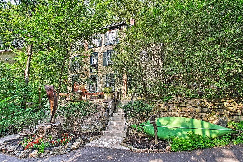 Ganze Wohnung, Charming Getaway < 1 Mi to Downtown Lambertville! in Hunterdon County