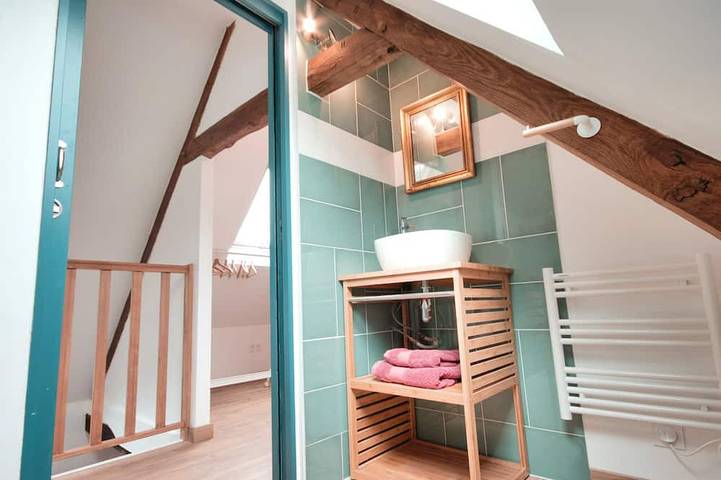 Location de vacances pour 2 personnes, avec jacuzzi et jardin, animaux acceptés dans Bon Repos sur Blavet - 3