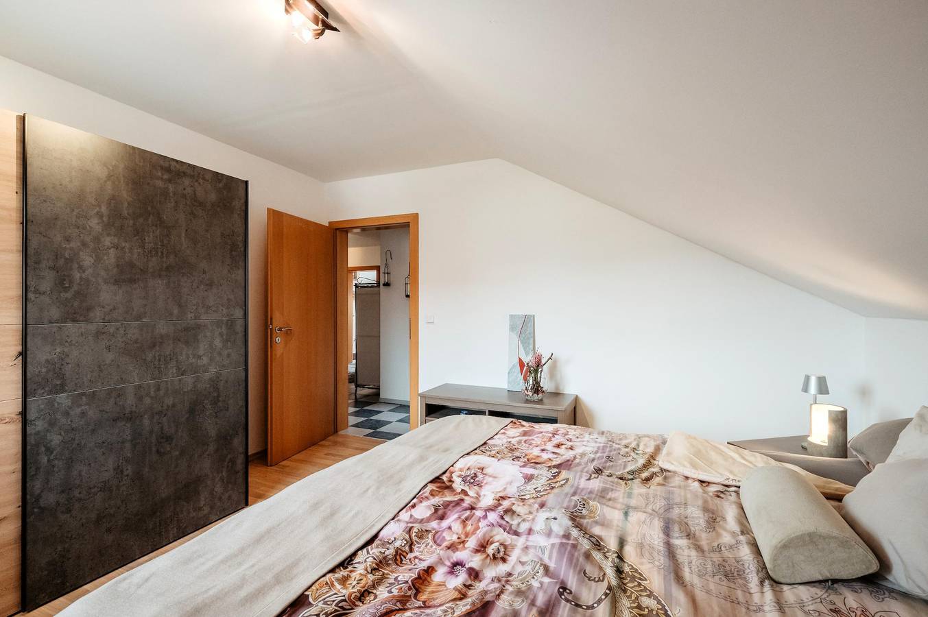 Ferienwohnung Staffelbergblick - Ferienwohnung mit Balkon in Hauzenberg, Passauer Land