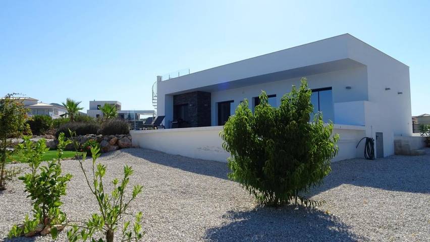 Casa rural para 5 personas, con Terraza y Jardín además de Piscina y Vistas en Ráfol de Almunia - 3