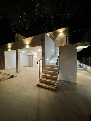 Maison d’hôte pour 2 personnes, avec jardin et balcon à San Teodoro