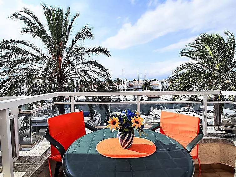 Appartement entier, 2 Pièces 3 Personnes in Empuriabrava, Haut-Ampurdan