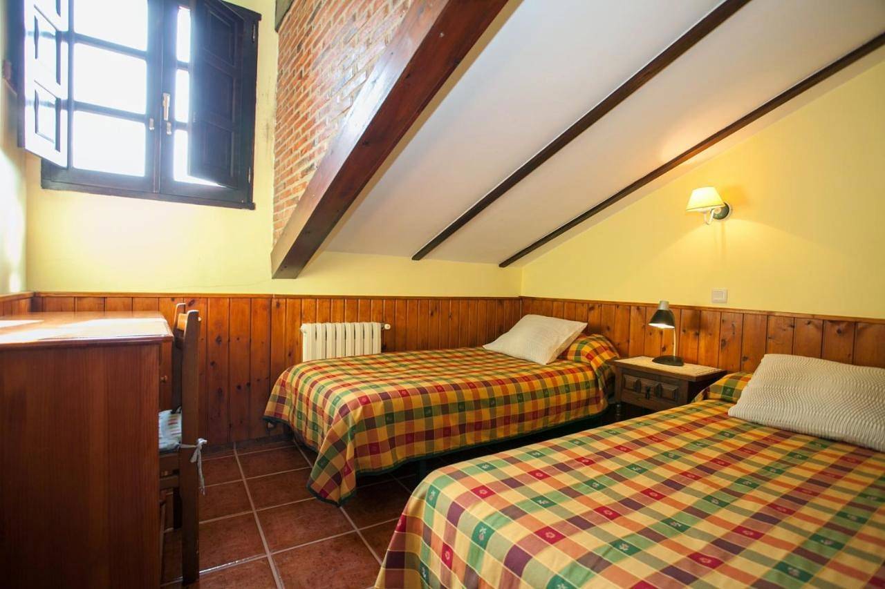 Standard Twin Room in San Sebastián de Garabandal, Rionansa