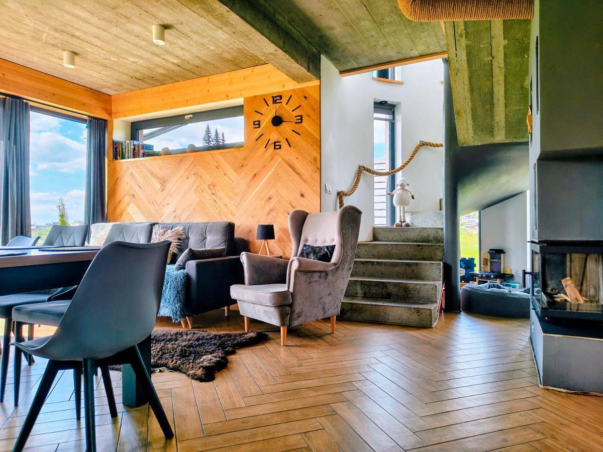Lux Houses Domek z widokiem na Tatry z prywatnym jacuzzi in Gliczarów Górny, Karpaty (Polska)