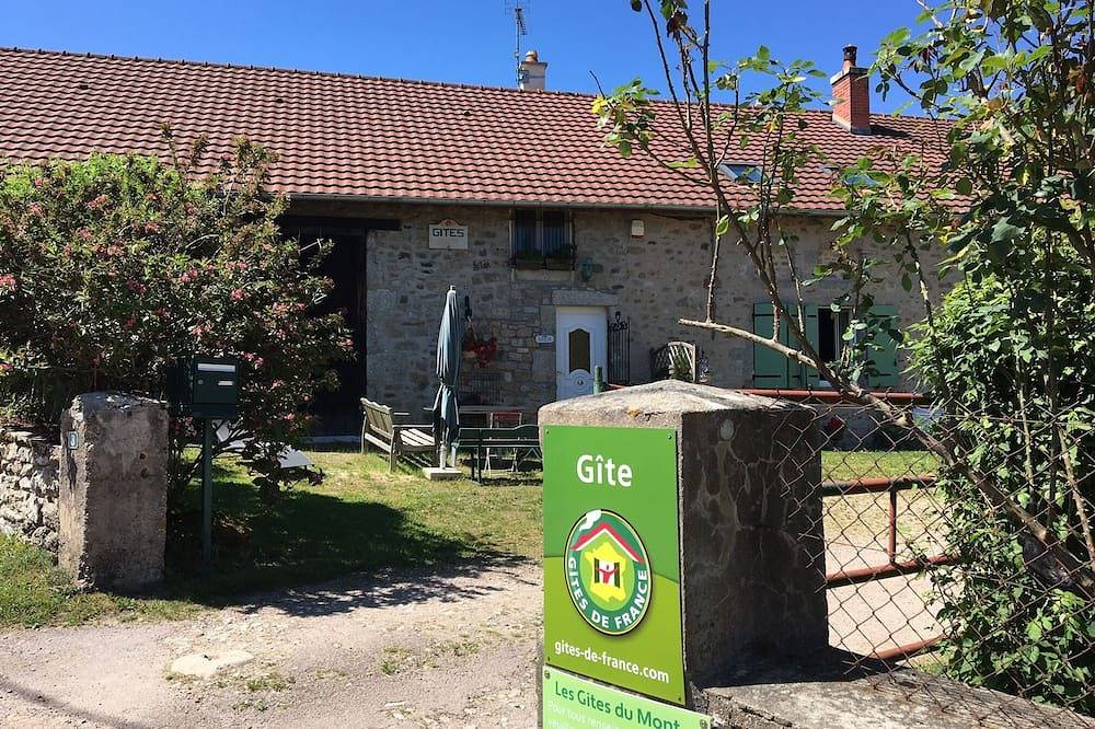 Gite en Bourgogne de 7 personnes, à Marigny l'Eglise dans la Nièvre in Marigny-l'Église, Parc naturel régional du Morvan