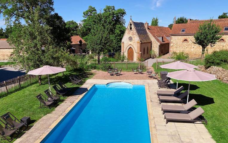 Maison de vacances pour 4 personnes, avec Terrasse et Jardin ainsi que Piscine et Vue
