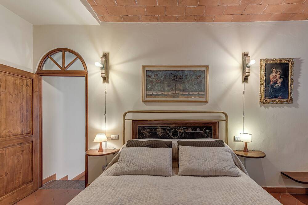 Ganze Wohnung, Erstaunliche rustikale Wohnung mit einem Schlafzimmer in Montespertoli, Florenz Provinz