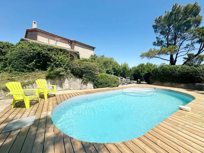 Location de vacances pour 6 personnes, avec jardin et vue ainsi que terrasse et piscine à Soyons - 2