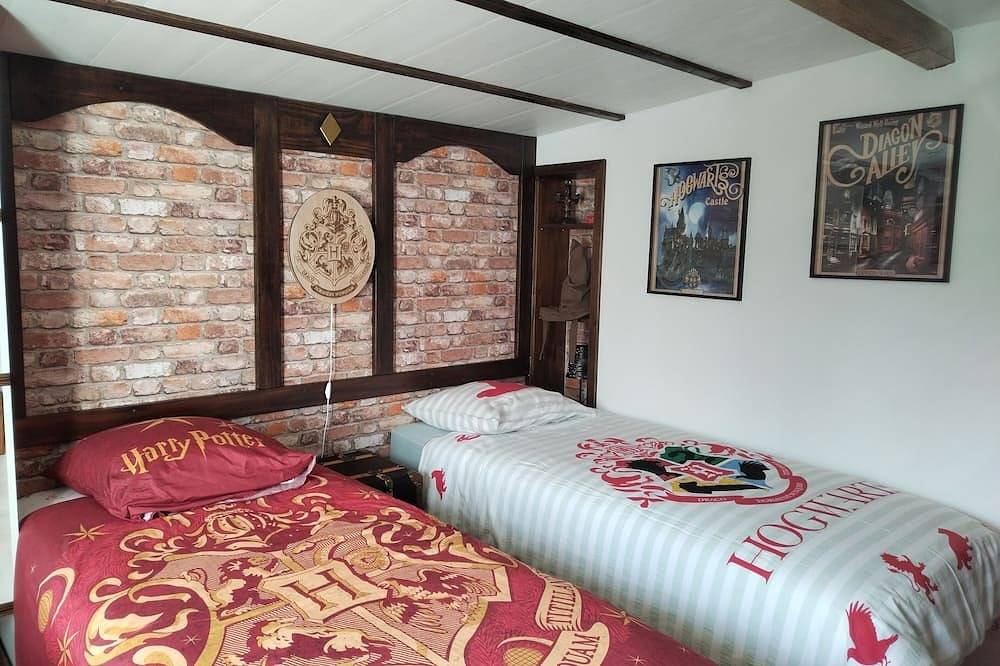 Chambre d’hôtes \"Le Cocon du Sorcier\" dans le Marais Breton Vendéen à 25 mn de Noirmoutier in Châteauneuf (Vendée), Vendée