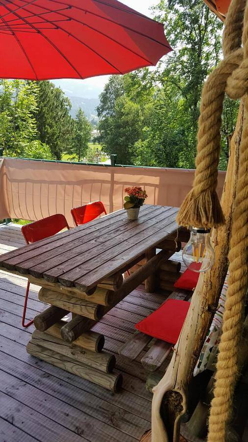 Modernes Chalet mit Terrasse und Parkplatz in den Alpen in Kirchberg in Tirol, Kaisergebirge