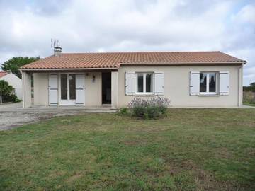 Gîte pour 6 personnes, avec jardin et terrasse à L'Éguille