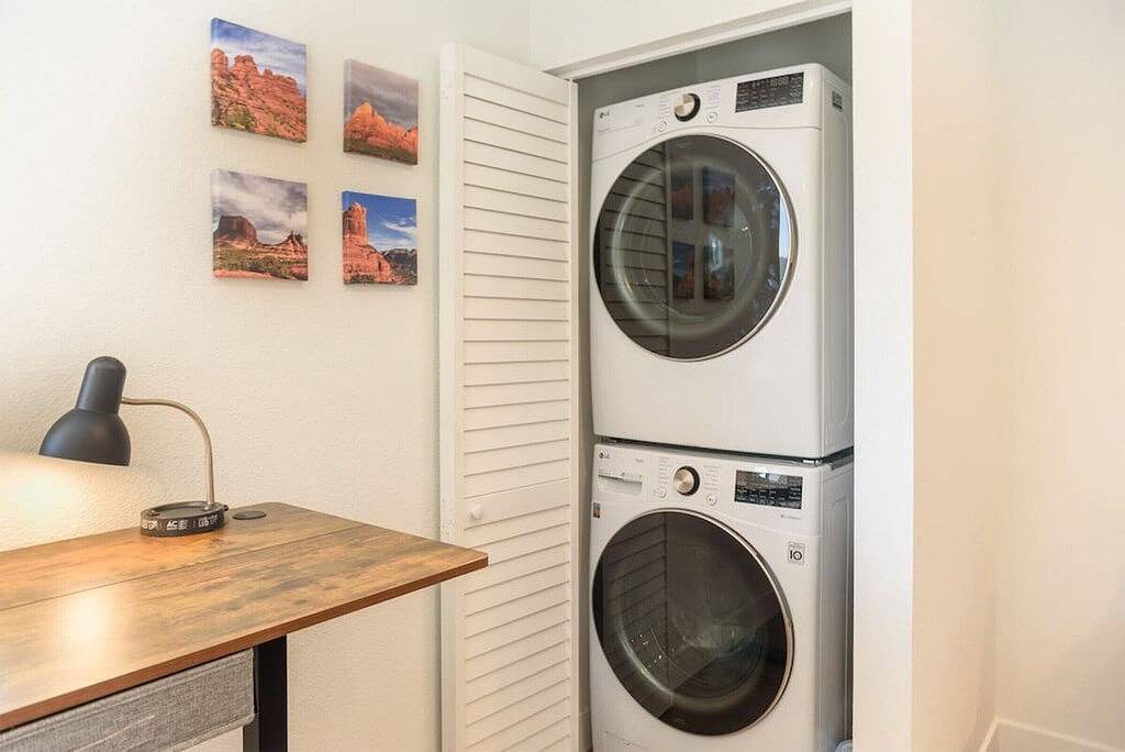 Ganze Wohnung, Modern Zen Suite · Centrally Located · West Sedona in Sedona, Oak Creek Canyon