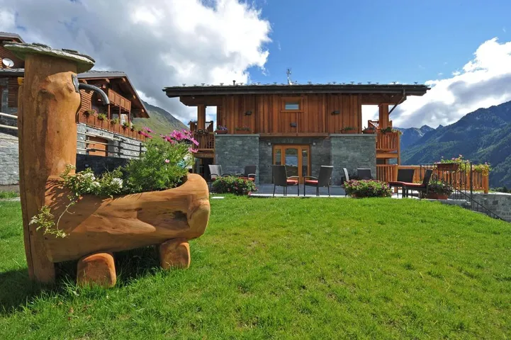 Apartmenthotel für 2 Personen, mit Ausblick und Garten - 1