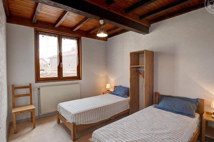 Gîte pour 6 personnes, avec jardin à Saint-Médard-en-Forez - 3