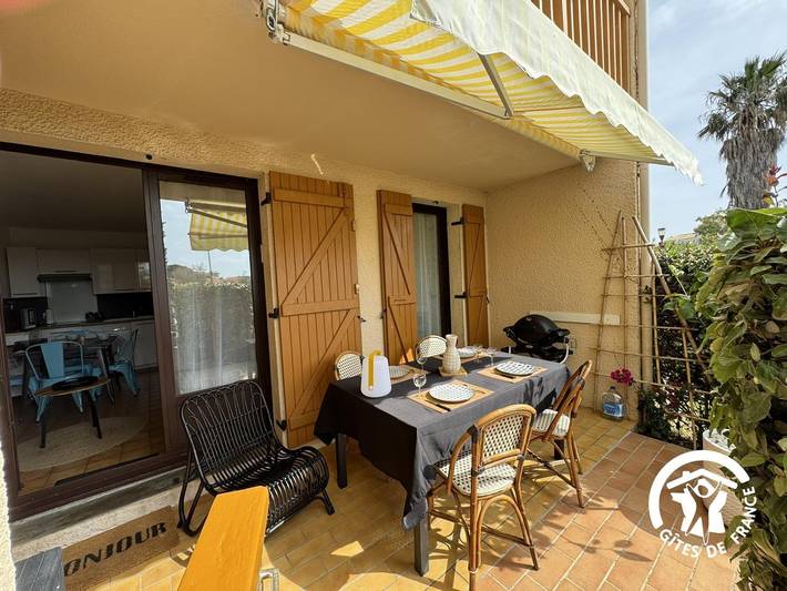 Gîte pour 2 personnes, avec piscine et jardin à Saint-Cyprien