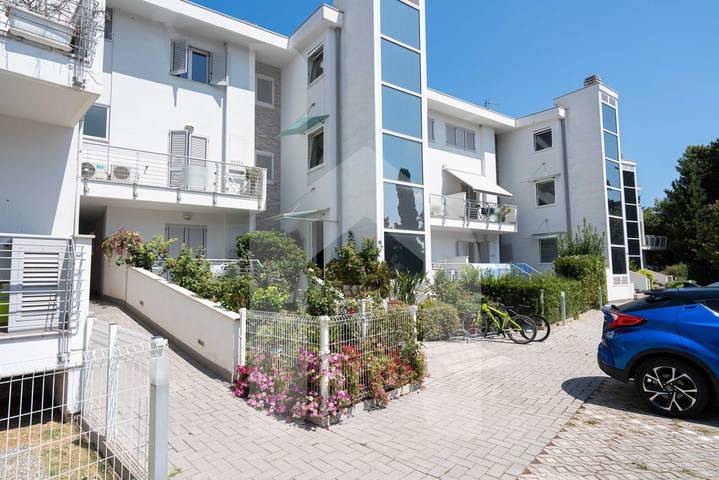 Gîte pour 4 personnes, avec piscine et jardin, animaux acceptés à Pineto - 3