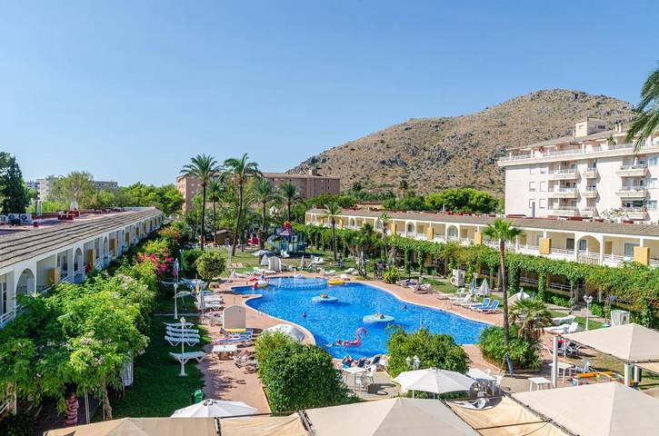 Apartahotel para 3 personas, con Balcón y Terraza además de Jardín y Piscina para niños en Alcúdia