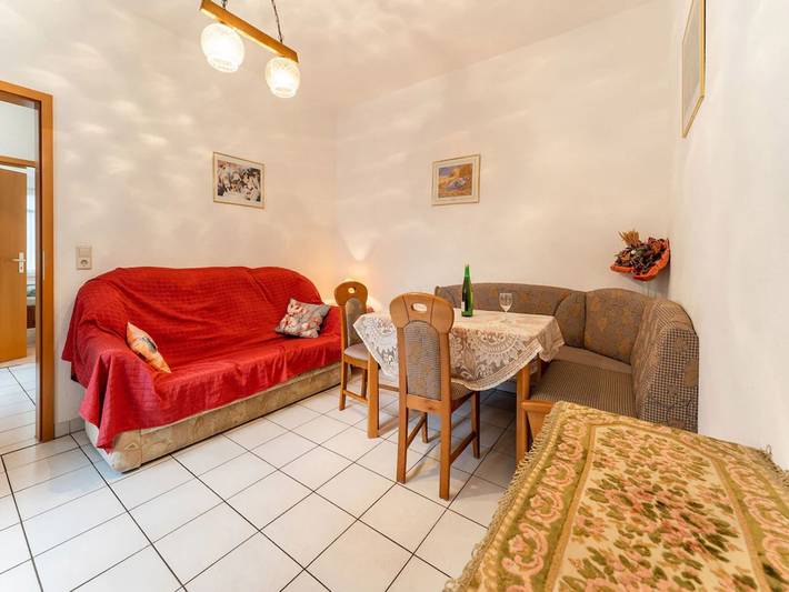 Appartement entier, Home for 5 persons in a 1350 years old Mosel town! in Ediger-Eller, Cochem-Zell