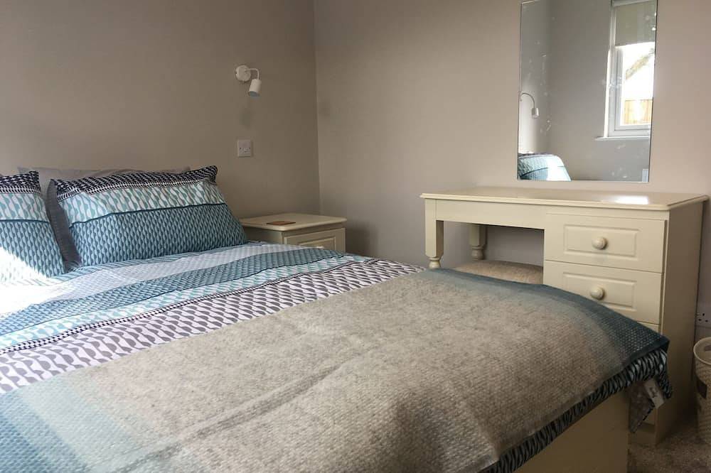 Seaways Holiday Cottage - 3 bed, 2 bath, dog friendly bungalow near beach in Sutton on Sea, Lincolnshire