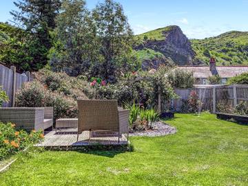 Gîte pour 5 personnes, avec jardin à Conwy