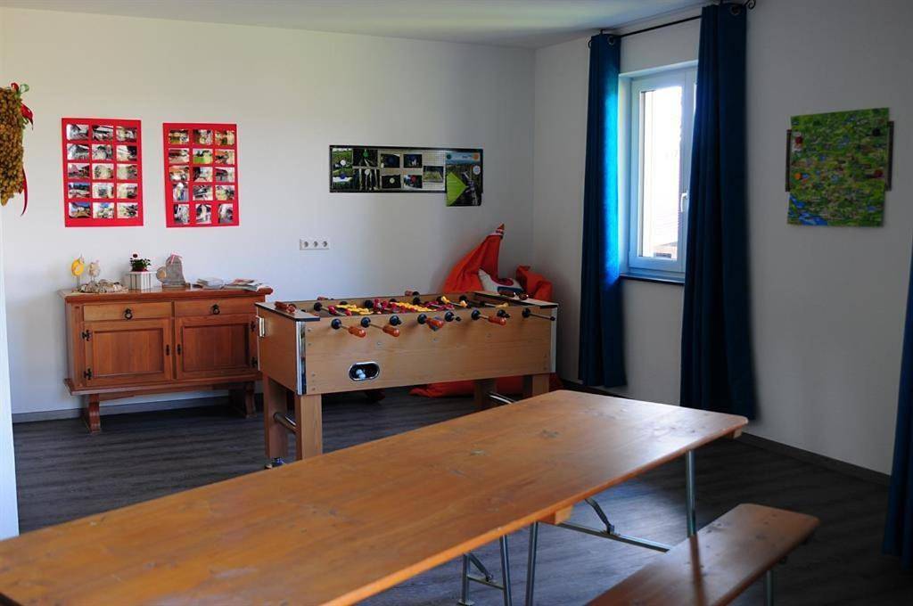 Ganze Wohnung, Ferienwohnung für 2 Personen mit Ausblick in Bodnegg, Region Bodensee-Oberschwaben