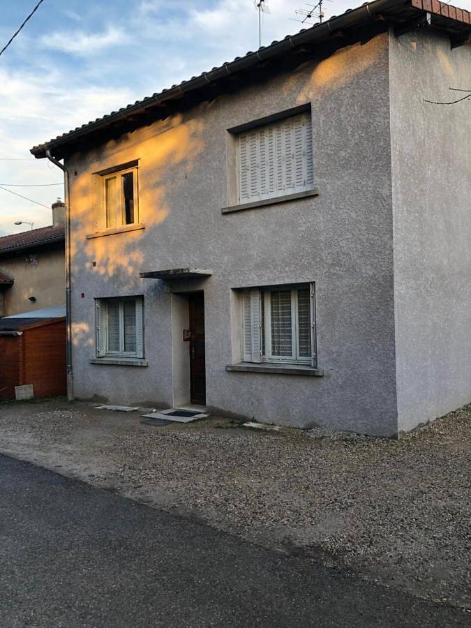 Gîte pour 4 personnes, avec terrasse à Bourg-en-Bresse - 3