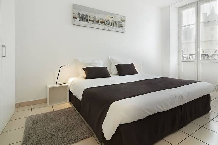 Entire apartment, Appartement Prestige - Vue sur Chateau in Ancenis, Loire Valley
